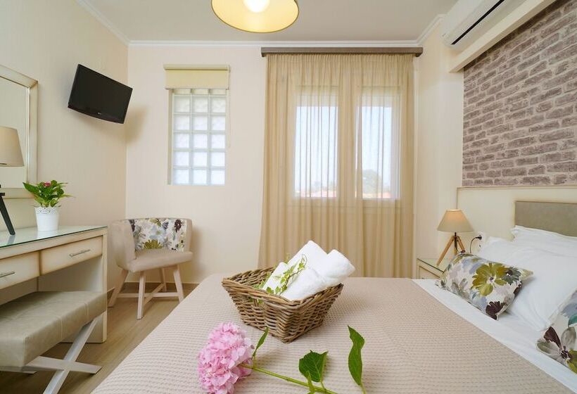 سوییت خانوادگی, Luxury Villa Fotini