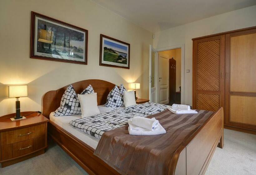 سوییت لوکس, Pension Villa Miluška