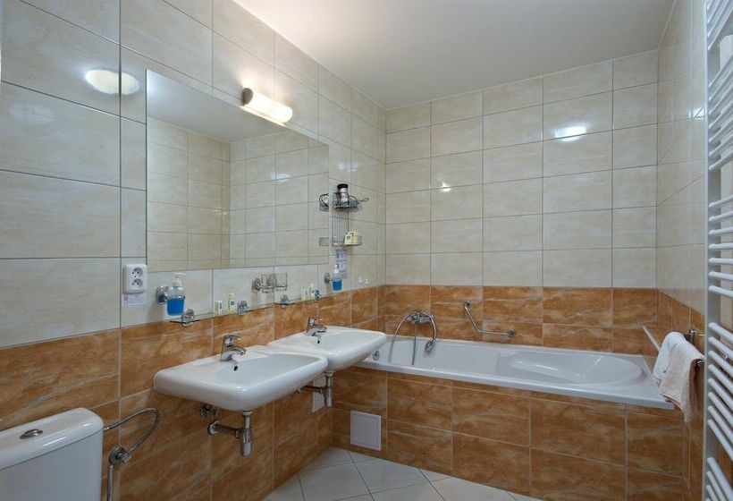 اتاق استاندارد, Savoy Spa & Kur