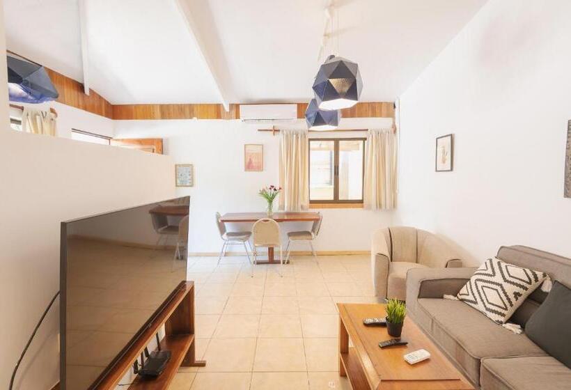 ویلای 1 خوابه, Maoritsio Garden Studios