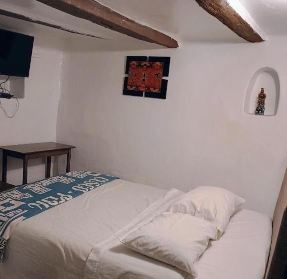 اتاق استاندارد یک نفره, Posada Catama Inn