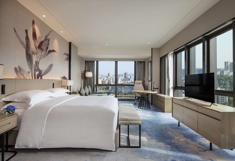 اتاق لوکس با تخت بزرگ, Doubletree By Hilton Hotel Shenzhen Longhua
