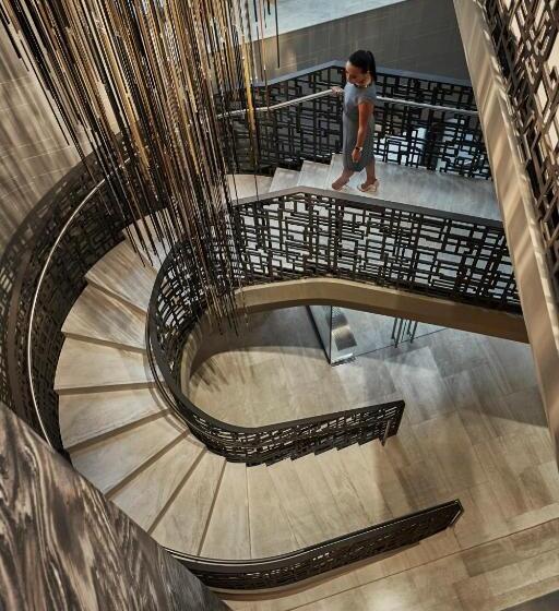 سوئیت برای معلولان, Four Seasons Hotel New York Downtown
