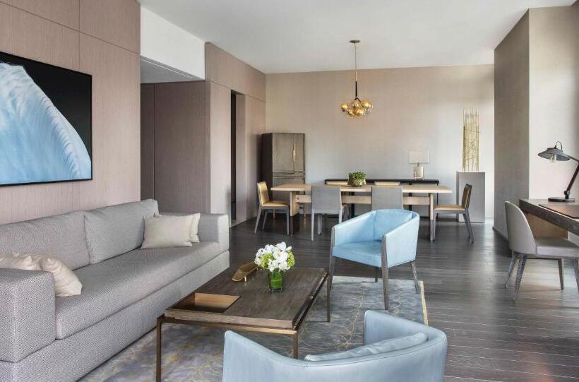 سوییت, Four Seasons Hotel New York Downtown