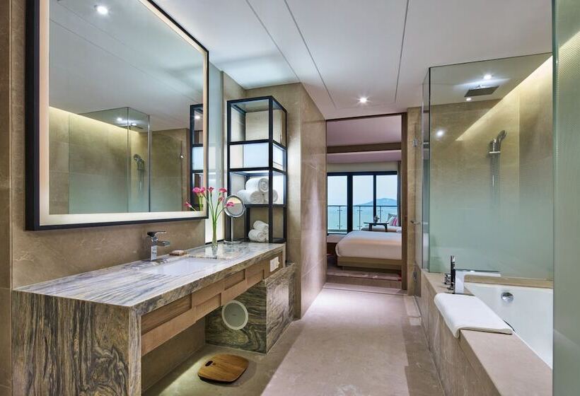 اتاق پرمیوم با چشم‌انداز دریا, Crowne Plaza Ningbo Xiangshan Sea View By Ihg