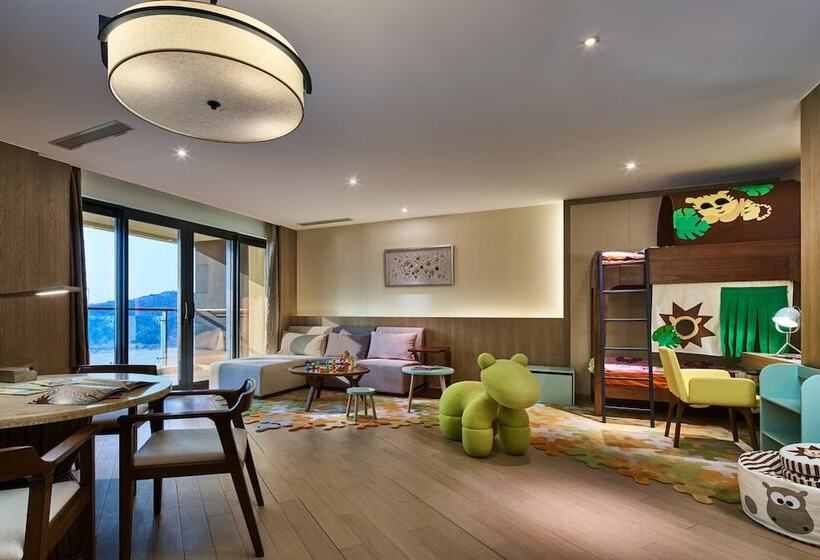 سوییت خانوادگی, Crowne Plaza Ningbo Xiangshan Sea View By Ihg