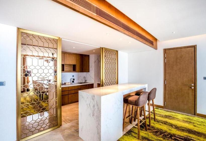سوئیت با تخت بزرگ, Crowne Plaza Vientiane, An Ihg