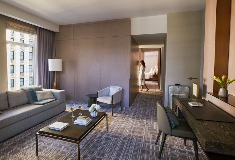 Suite, Four Seasons  New York Downtown