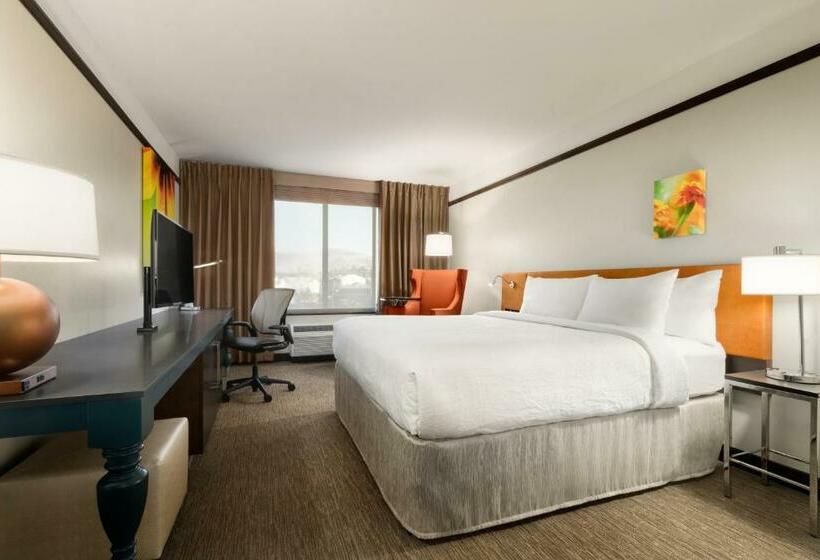 اتاق استاندارد با تخت بزرگ, Hilton Garden Inn Medford, Or 