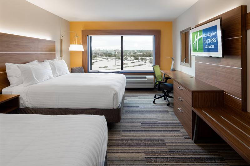اتاق استاندارد برای معلولان, Holiday Inn Express East Peoria   Riverfront, An Ihg