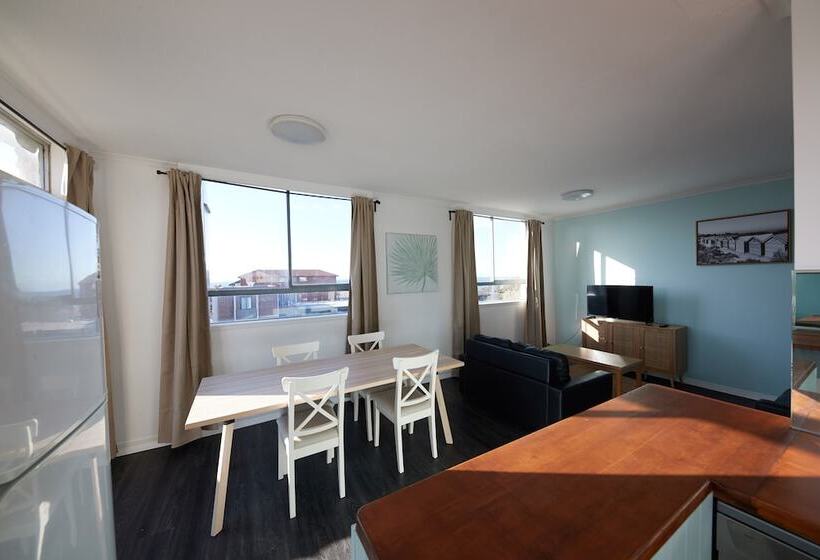سوئیت 2 خوابه, Little Coogee