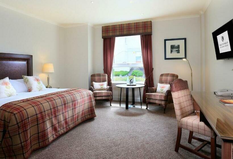 Standard Room, Macdonald Aviemore