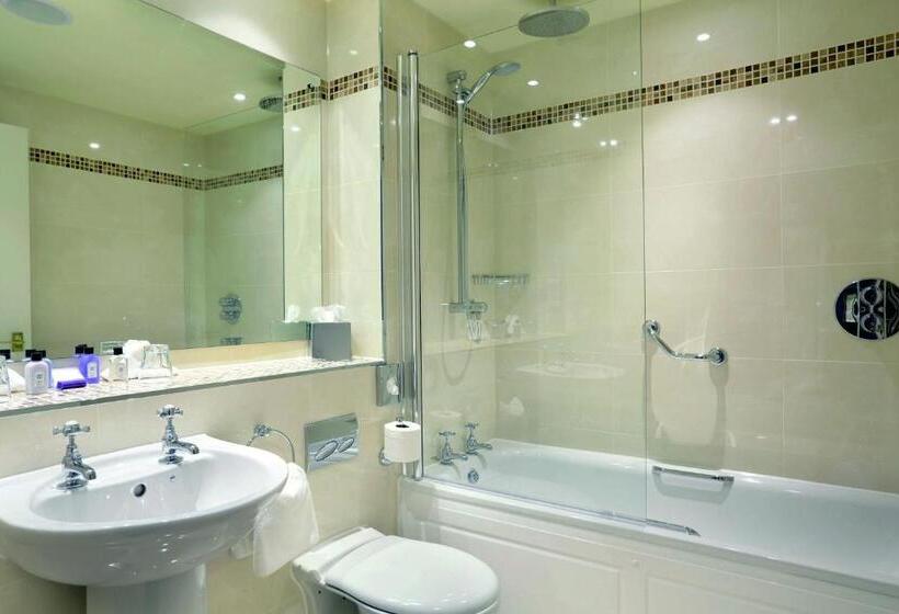 اتاق استاندارد با تخت بزرگ, Macdonald Aviemore Hotel At Macdonald Aviemore Resort
