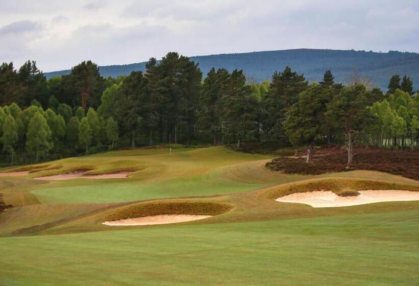 سوییت, Macdonald Aviemore Hotel At Macdonald Aviemore Resort