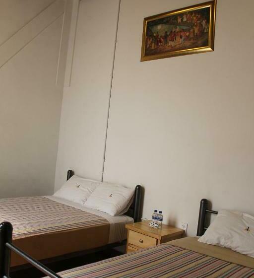 اتاق خانوادگی با سرویس بهداشتی مشترک, Mexico City Hostel