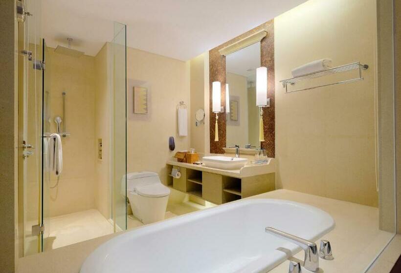 キングサイズベッドのクラシックルーム, Movenpick Resort & Spa Jimbaran Bali