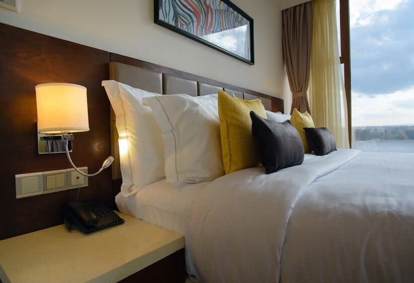 اتاق پنت هاوس, The Concord Hotel & Suites