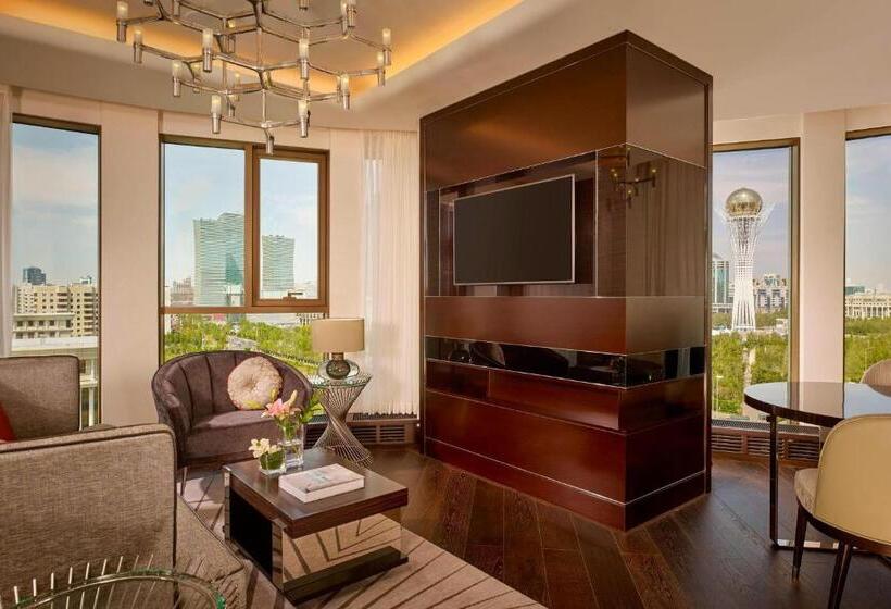 سوئیت جونیور با تخت بزرگ, The Ritzcarlton, Astana