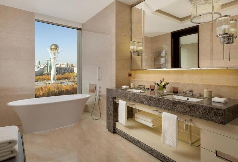 سوئیت جونیور با تخت بزرگ, The Ritzcarlton, Astana