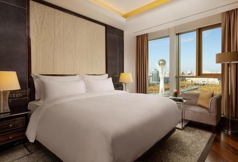 سوئیت اجرایی با تخت کینگ, The Ritzcarlton, Astana