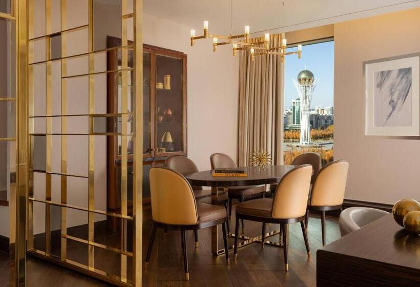 سوئیت اجرایی با تخت کینگ, The Ritzcarlton, Astana