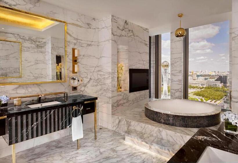 سوئیت کلاب, The Ritzcarlton, Astana