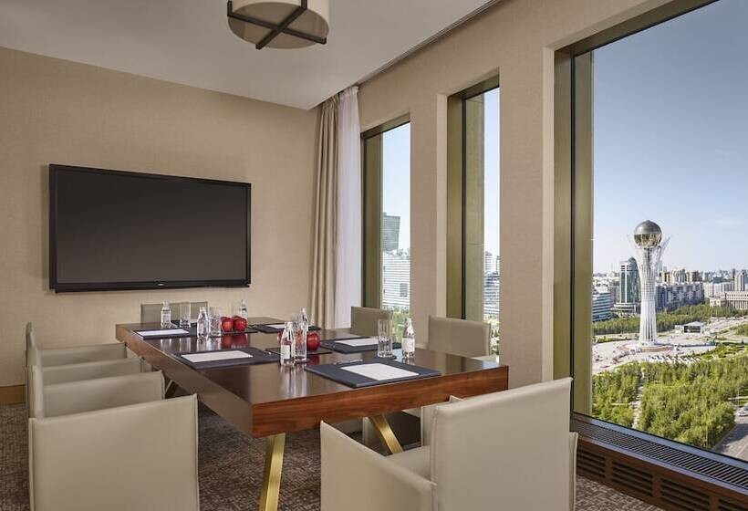 سوئیت کلاب, The Ritzcarlton, Astana