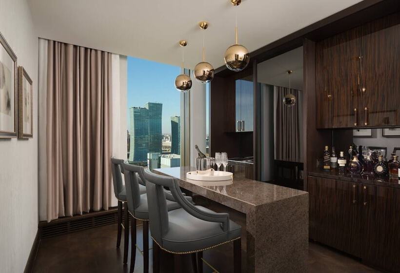 سوئیت کلاب, The Ritzcarlton, Astana