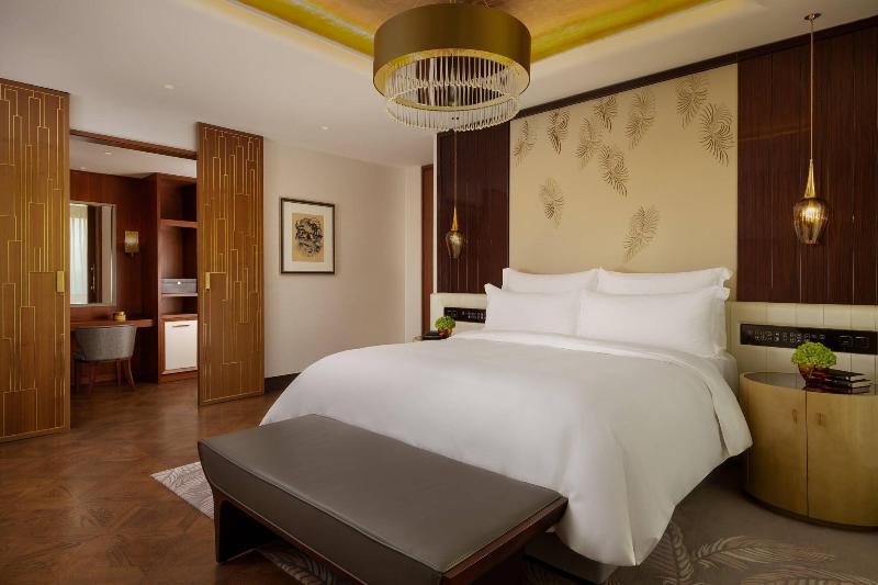 سوئیت کلاب, The Ritzcarlton, Astana