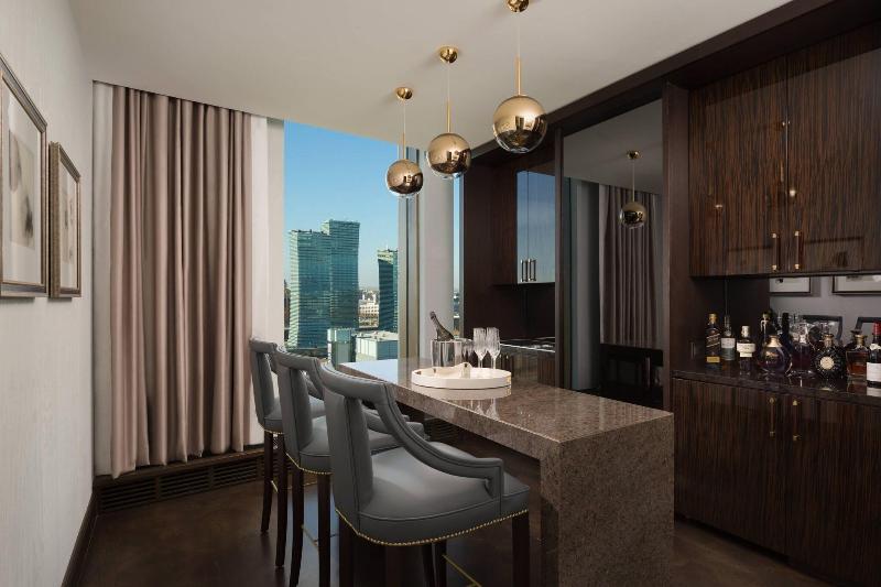 سوئیت کلاب, The Ritzcarlton, Astana