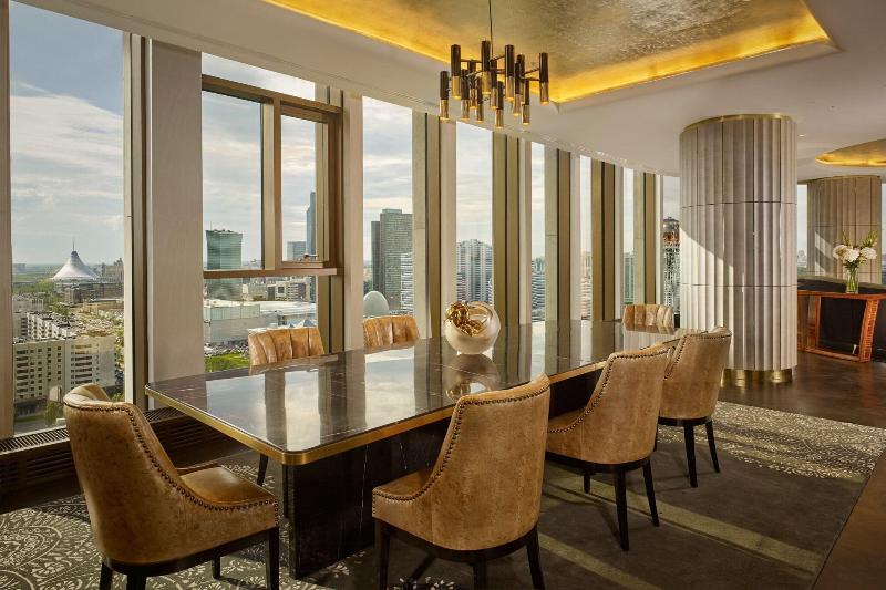سوئیت کلاب, The Ritzcarlton, Astana