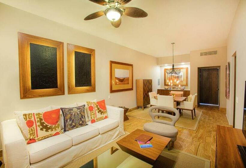 سوییت با چشم‌انداز دریا, The Towers At Pueblo Bonito Pacifica   All Inclusive   Adults Only