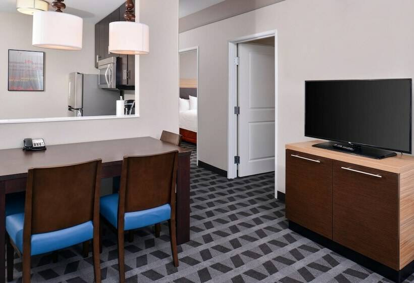 سوئیت 2 خوابه, Towneplace Suites By Marriott Gillette