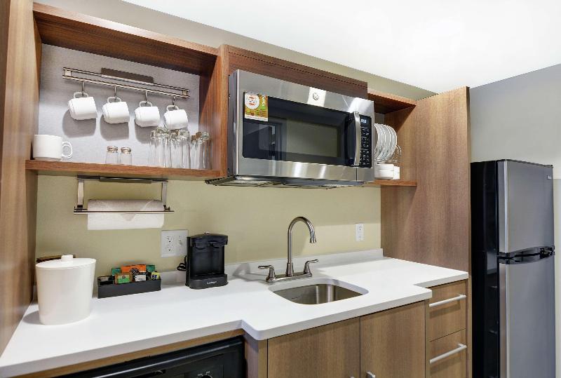 سوئیت 2 خوابه, Towneplace Suites By Marriott Gillette