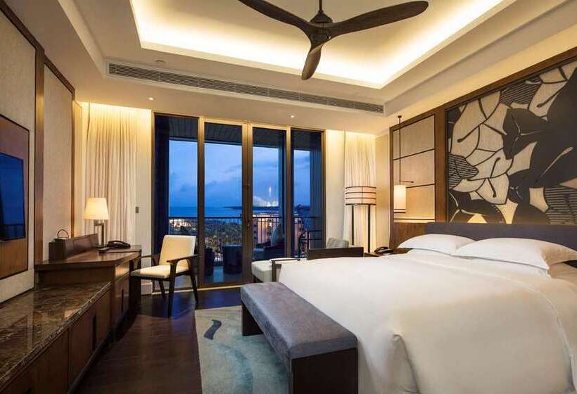 اتاق استاندارد با تراس, Hilton Ningbo Dongqian Lake