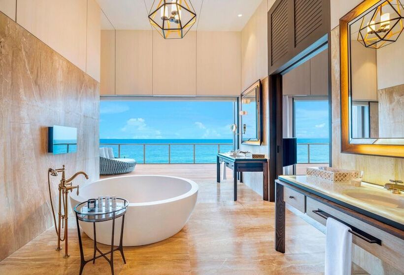 ویلای 3 خوابه, The St. Regis Maldives Vommuli Resort