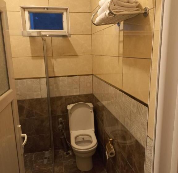 اتاق خانوادگی, Taksim 52 Suite