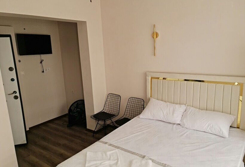استودیوی استاندارد, Taksim 52 Suite