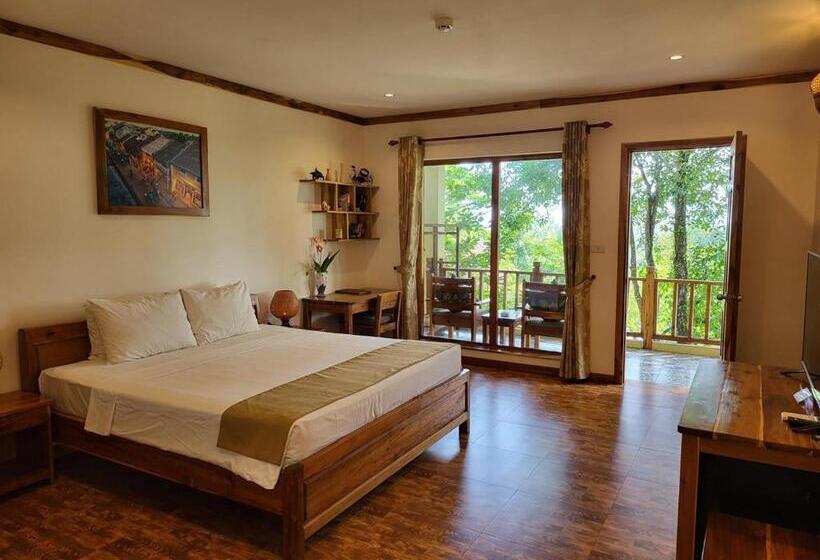 اتاق لوکس با چشم‌انداز باغ, Ancarine Beach Resort