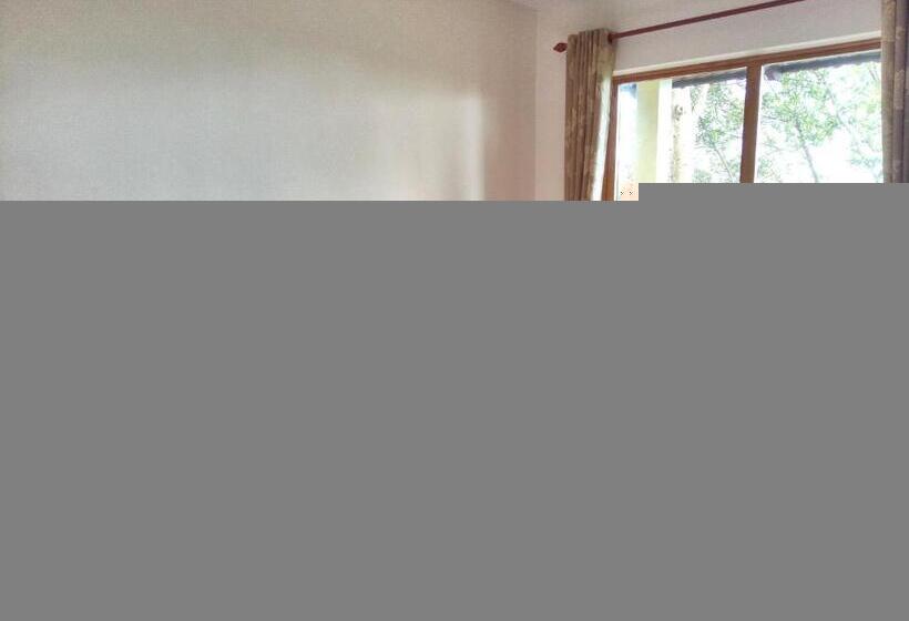 اتاق استاندارد با چشم‌انداز باغ, Ancarine Beach Resort