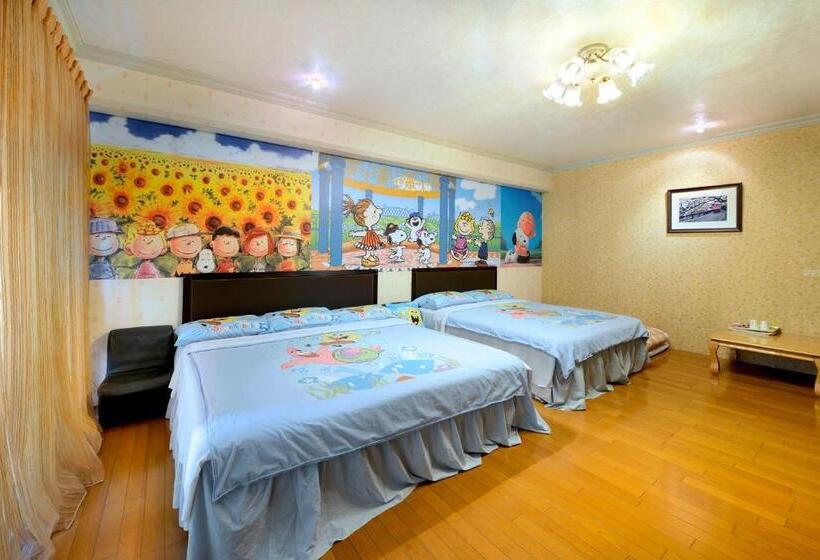 اتاق سوپریور خانوادگی, Jinge Guest House 集集金格民宿電動車充電站
