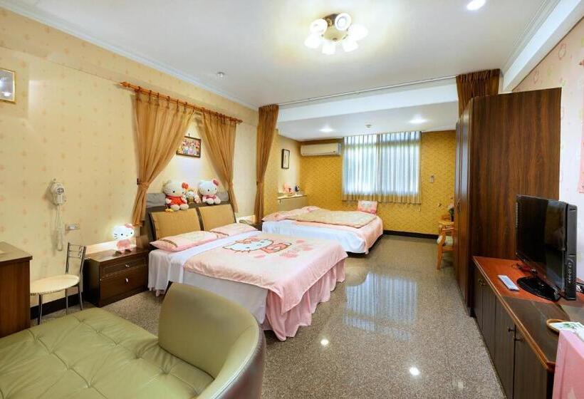 سوئیت جونیور خانوادگی, Jinge Guest House 集集金格民宿電動車充電站