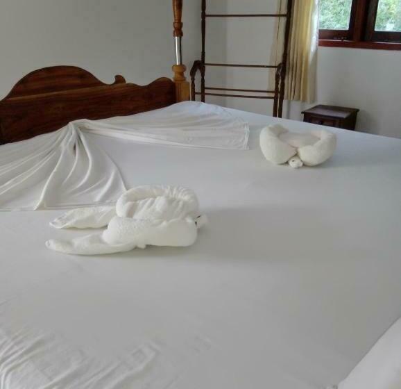 اتاق استاندارد, Damith Guest House
