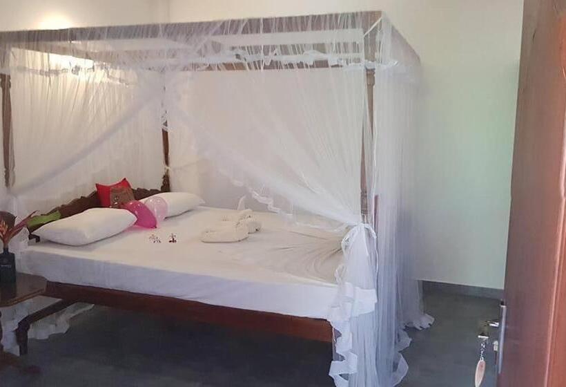 اتاق استاندارد, Damith Guest House