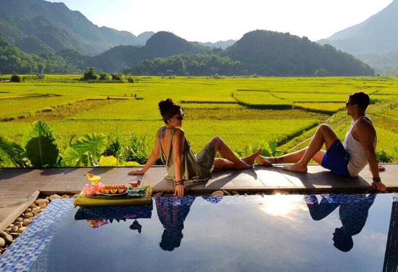 سوئیت با چشم‌انداز, Mai Chau Ecolodge