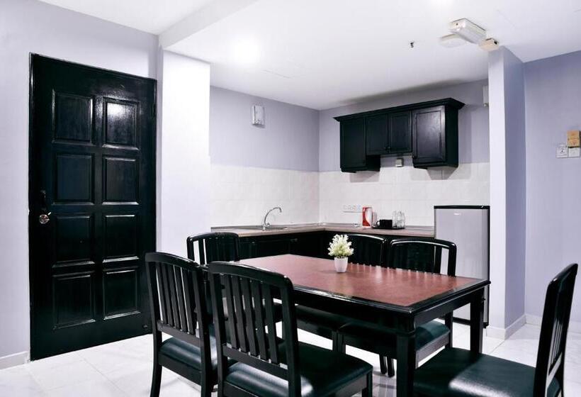 استودیوی استاندارد, Leisure Cove Hotel & Apartments