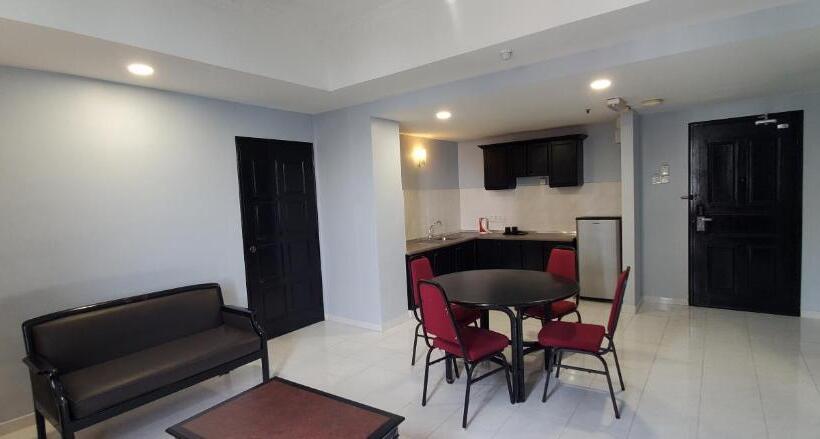 استودیوی استاندارد, Leisure Cove Hotel & Apartments