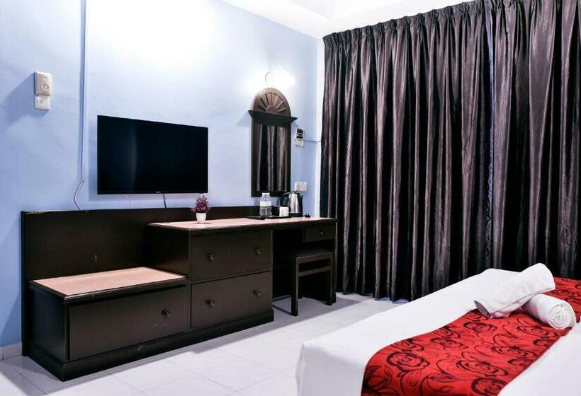 اتاق لوکس با تخت بزرگ, Leisure Cove Hotel & Apartments