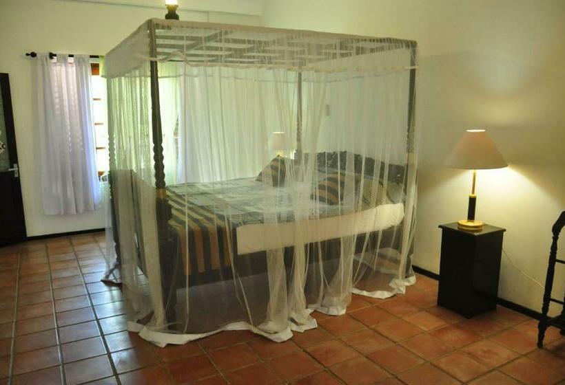 اتاق استاندارد, Asantha Guest House