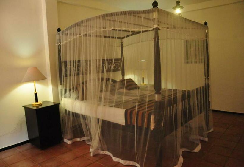 اتاق استاندارد, Asantha Guest House